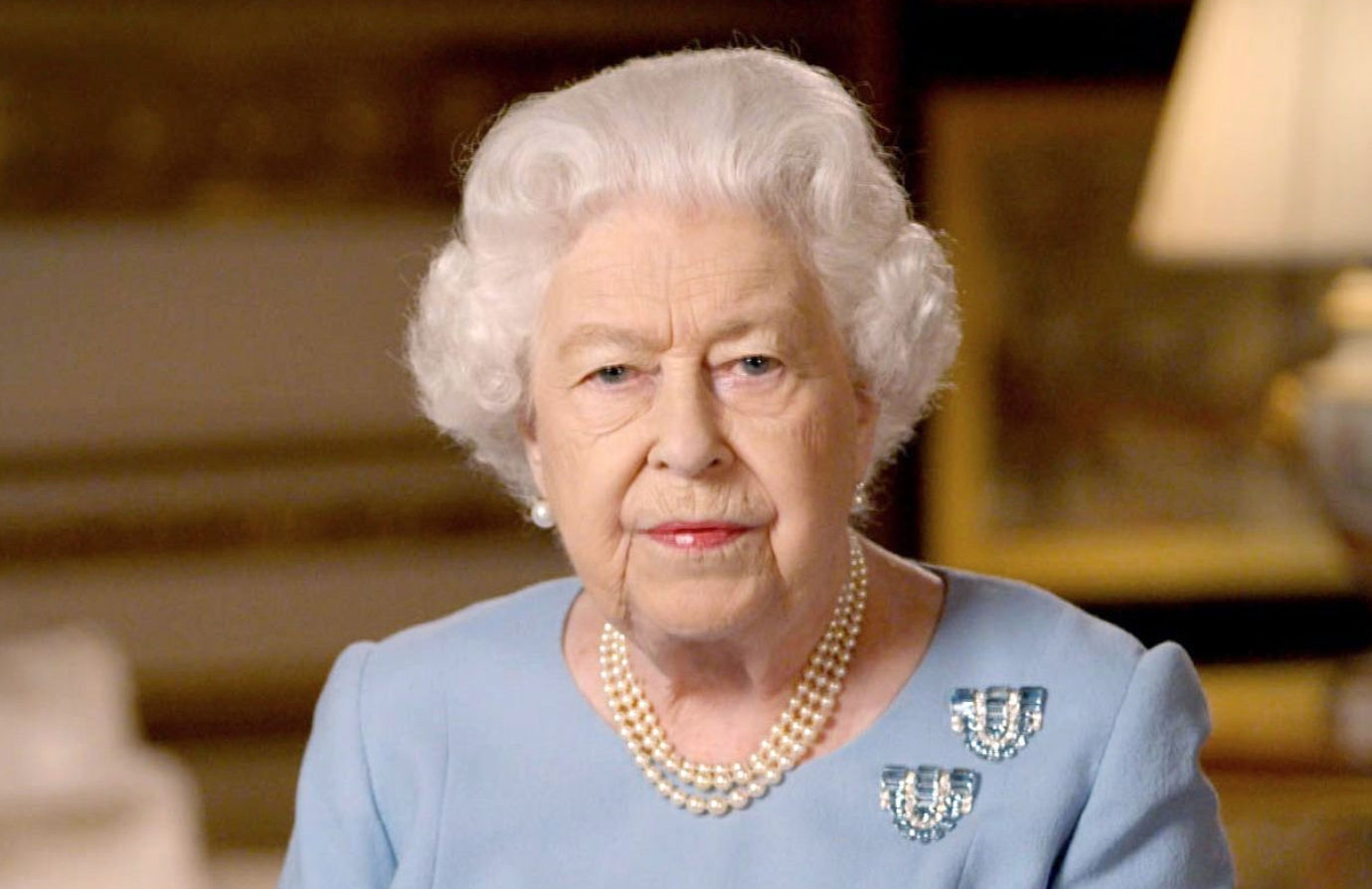 Exclusive Interview Queen Elizabeth Reveals Whether Or Not She Thinks Prince Charles Will Make